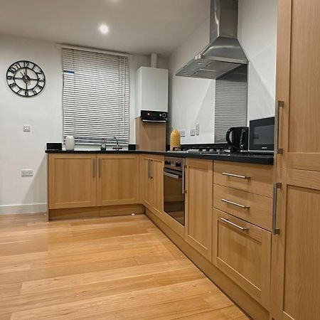 Apartamento Beautiful 2Bed Flat Londres Exterior foto